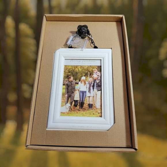 New Rustic Distressed Wood Chippy Farmhouse Cottage Chic Frame Flower Knob 4 x 6 - Picture 3 of 4